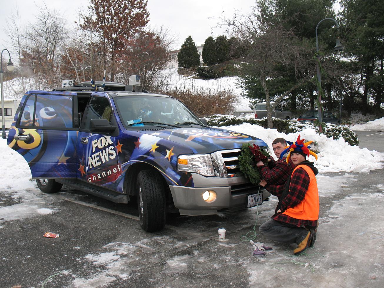 Christmas Wreath Decorating Fox News